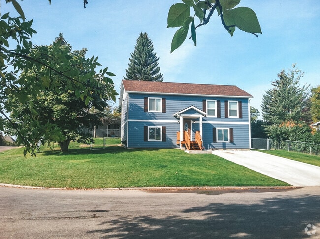 Building Photo - 202 Farview Dr Unit B Rental
