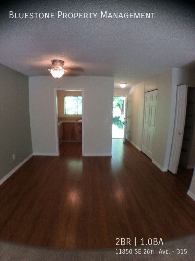 Photo - 11850 SE 26th Ave Unidad 315