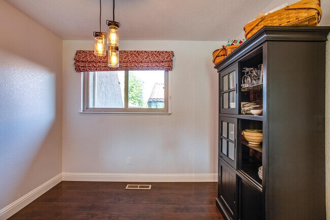 Photo - 7145-7145 Murieta Pkwy