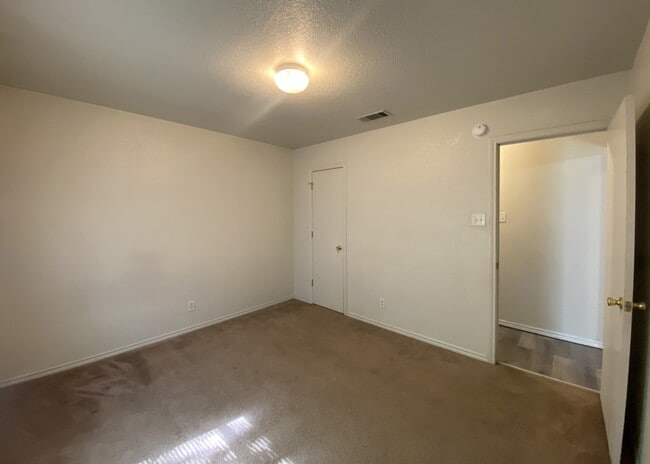Photo - 3300 Toledo Dr Unit #A