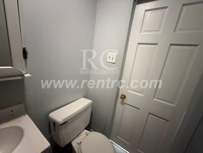 Photo - 504-2 Franklin-
