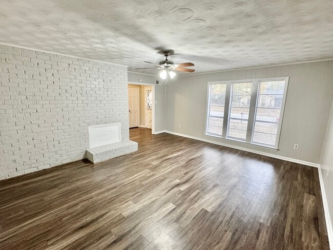 Photo - 5334 Craigmont Dr