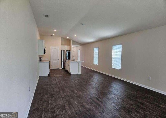 Photo - 209 Teakwood Dr