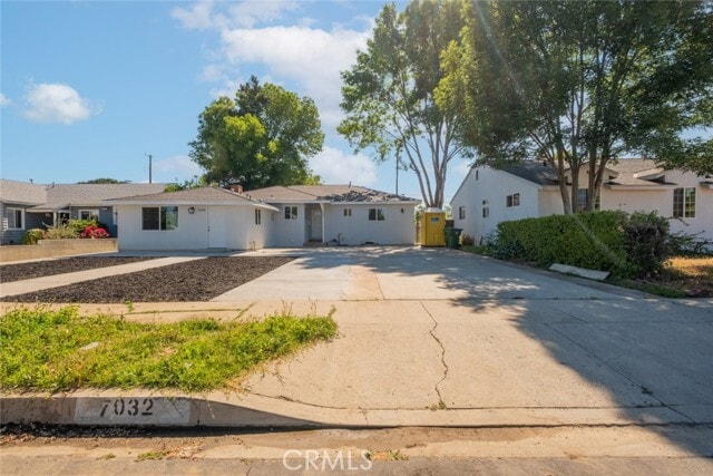 Photo - 7032 Penfield Ave House