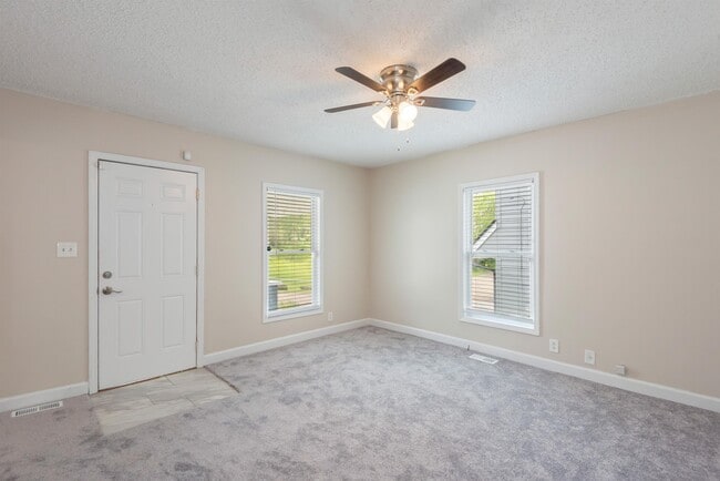 Photo - 1333 W Baxter Ave