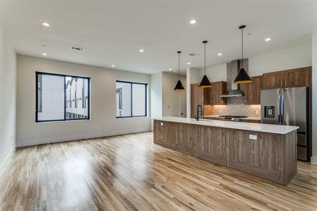 Photo - 5609 Live Oak St
