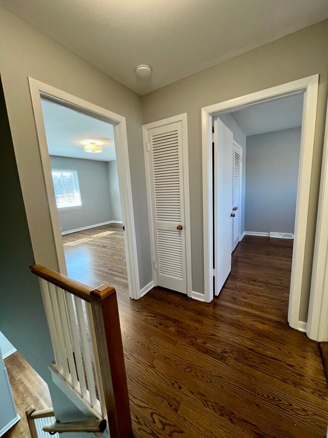 Photo - 1332 Greenwillow Ln