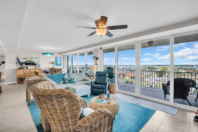 Photo - 223 Island Way Unit # 7f