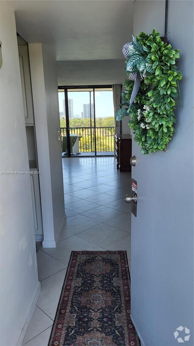 Building Photo - 3475 N Country Club Dr Unit 803 Rental