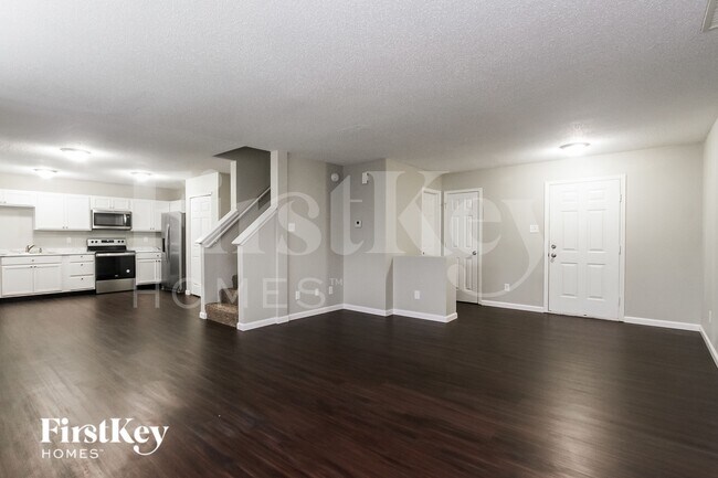 Photo - 9140 Wandflower Dr