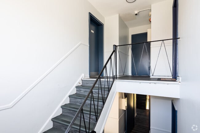 Escalera - Welsh Manor