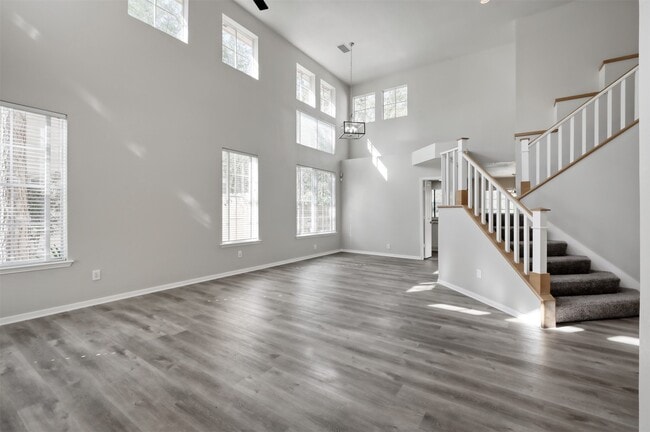 Photo - 51 E Greywing Cir