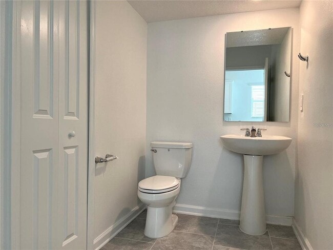 Photo - 7564 Stone Crk Trl