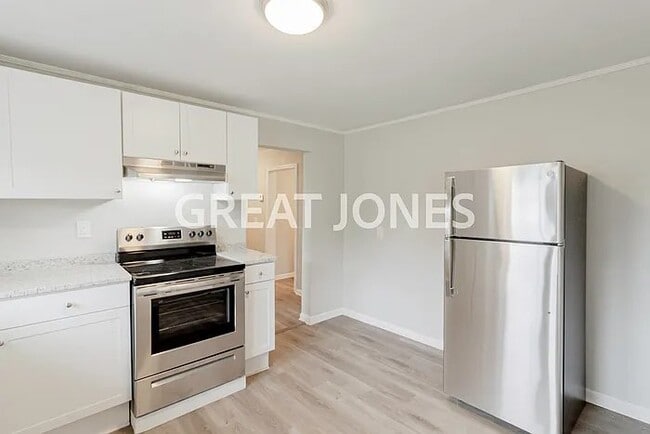 Photo - 506 7th Ave SW