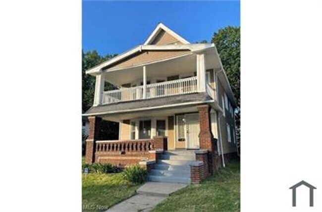 957 Parkway Rd Unit 1