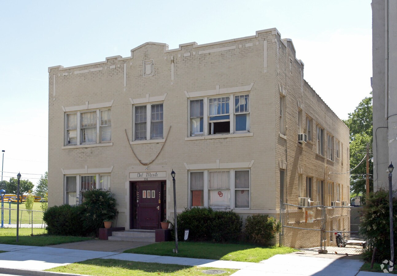 Photo - Del Monte Apartments