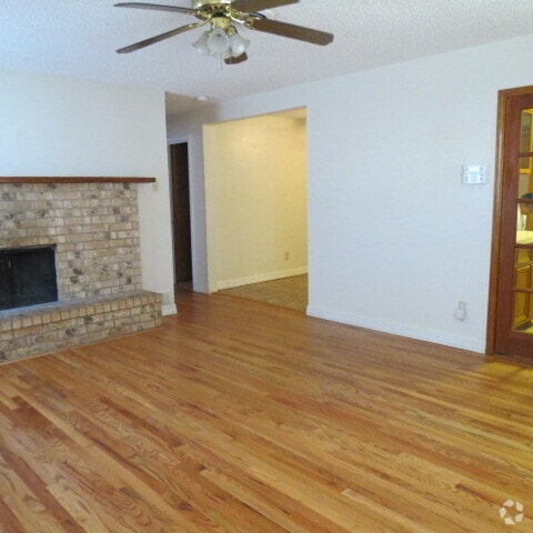 Building Photo - 5313 23rd St Rental