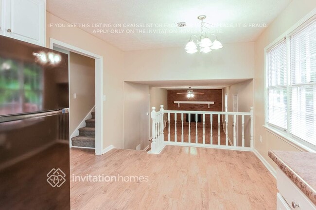 Photo - 3082 Dempsey Pl