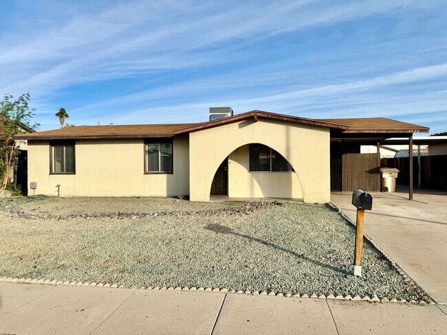 Photo - Stunning 4 Bedroom 2 Bath Single Level Home in Glendale! NO HOA