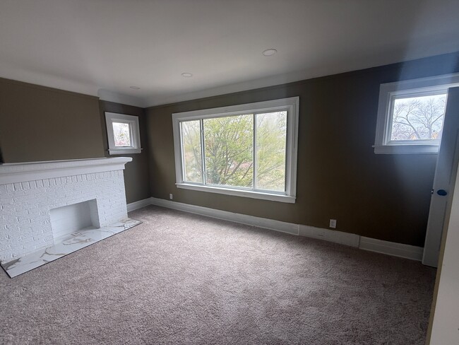 Photo - 15512 Mendota St Unit 1