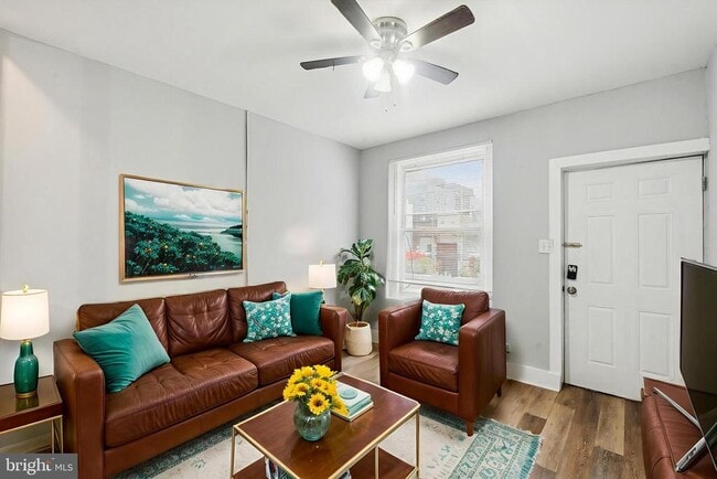 Building Photo - 1825 E Harold St