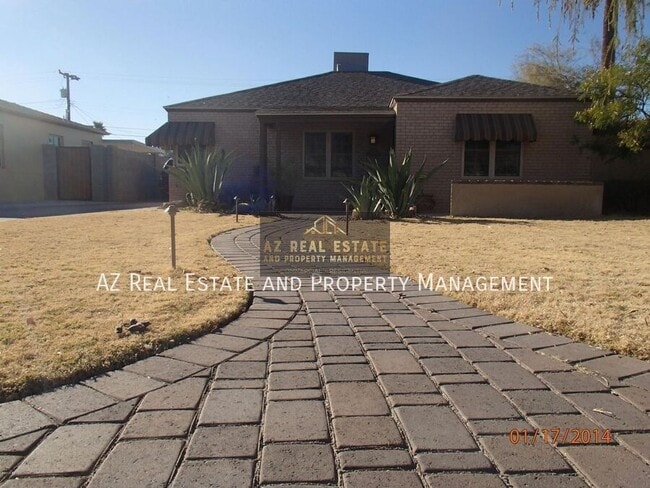 Photo - 1630 N Laurel Ave House