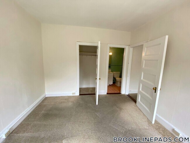 Photo - 1223 Beacon St Unit 404