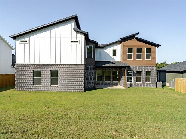 Photo - 1317 Bunker Dr