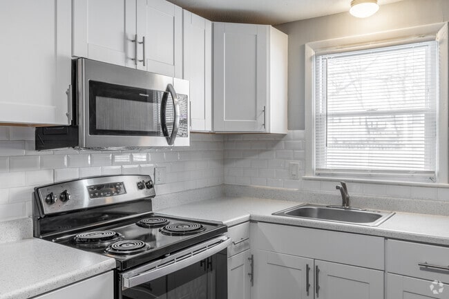 Photo - Orange Gardens