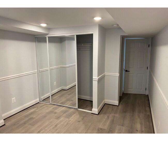 Photo - 1025 N Carey St Unit 5 Available W/Bath $750 5