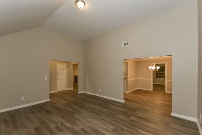 7531 Sugarcreek Dr
