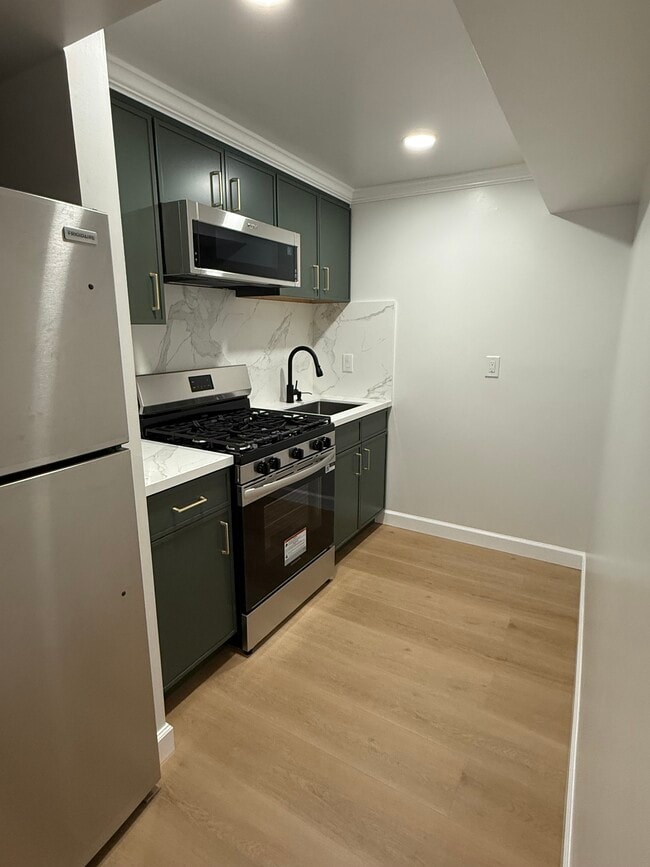 Building Photo - 3 San Miguel Ave Unit Daly City