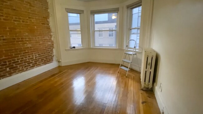 Photo - 47 Hemenway St