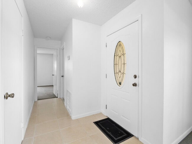 Photo - Well-maintained 3-bedroom, 2-bath, large back yard!