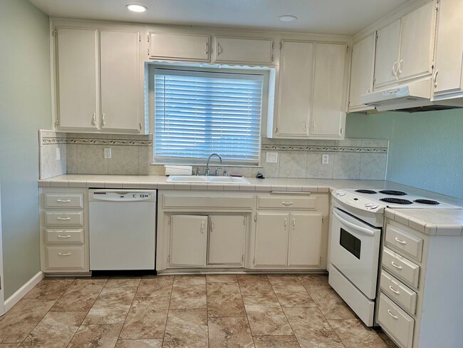 Photo - Charming Home with Open Floor Plan in West Redding