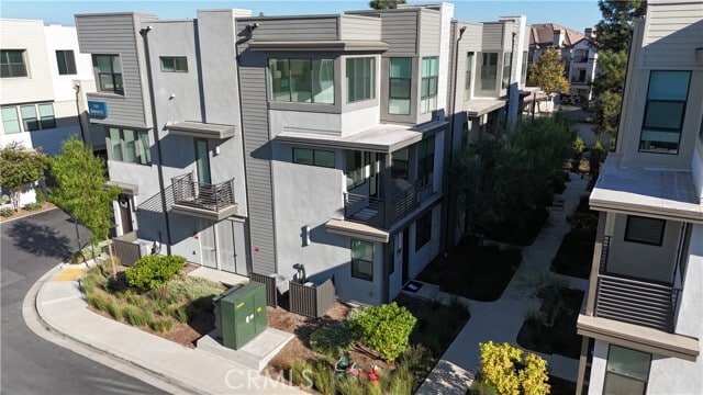 Photo - 11053 Momentum Dr