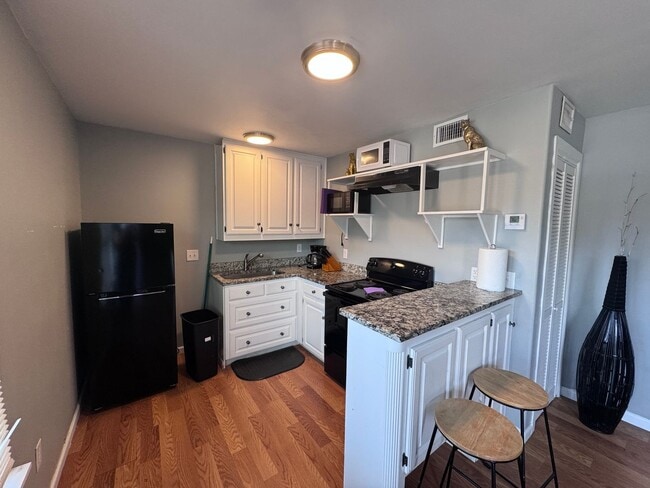 Building Photo - 1402 N 2nd St Rental