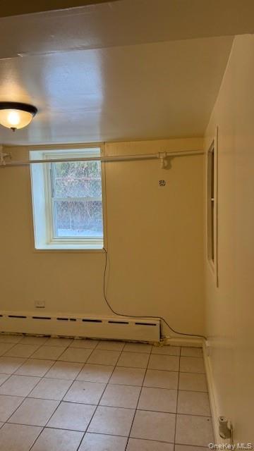 Photo - 959 E 227th St