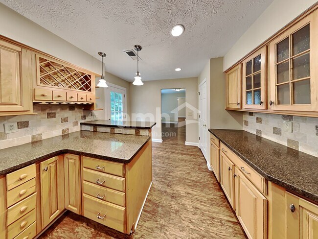 Photo - 4854 Green Valley Ct NW