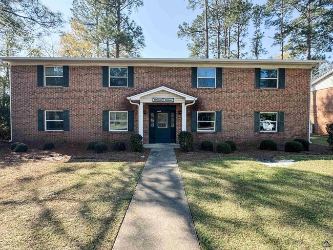 Building Photo - 1804 Kings Chapel Rd Rental