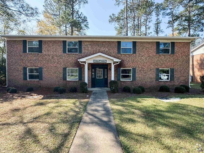 Building Photo - 1804 Kings Chapel Rd Rental