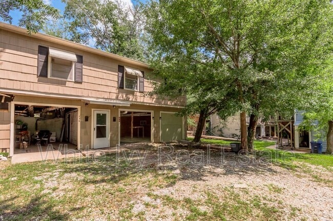 Building Photo - 805 Sam Houston Ave Rental