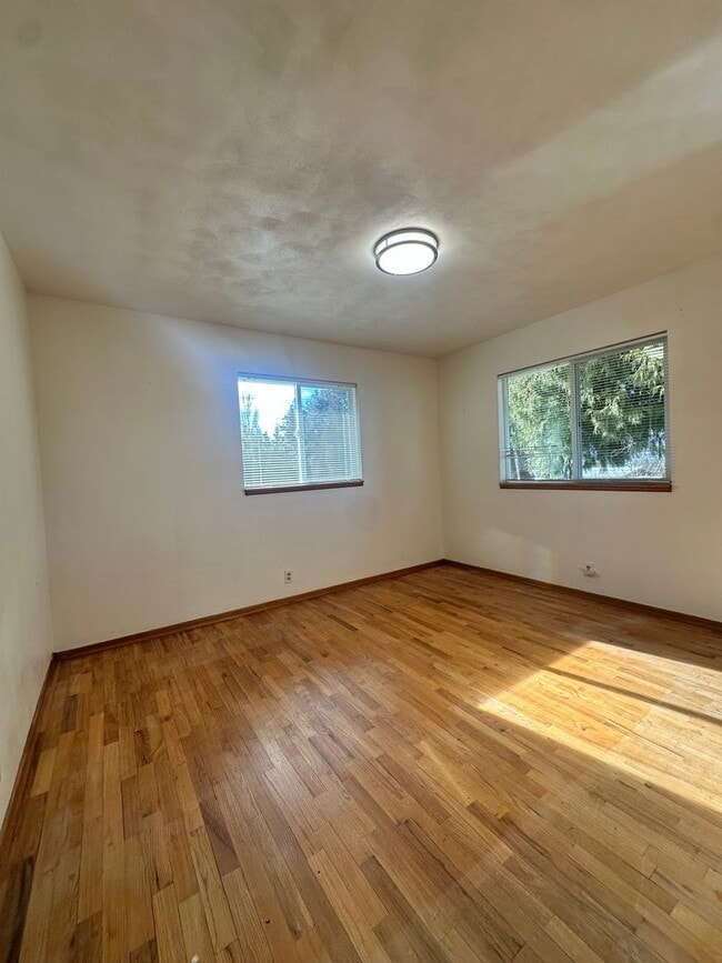 Photo - Charming 3-Bedroom Home with Large Yard & Ideal Multi-Generational Living Setup