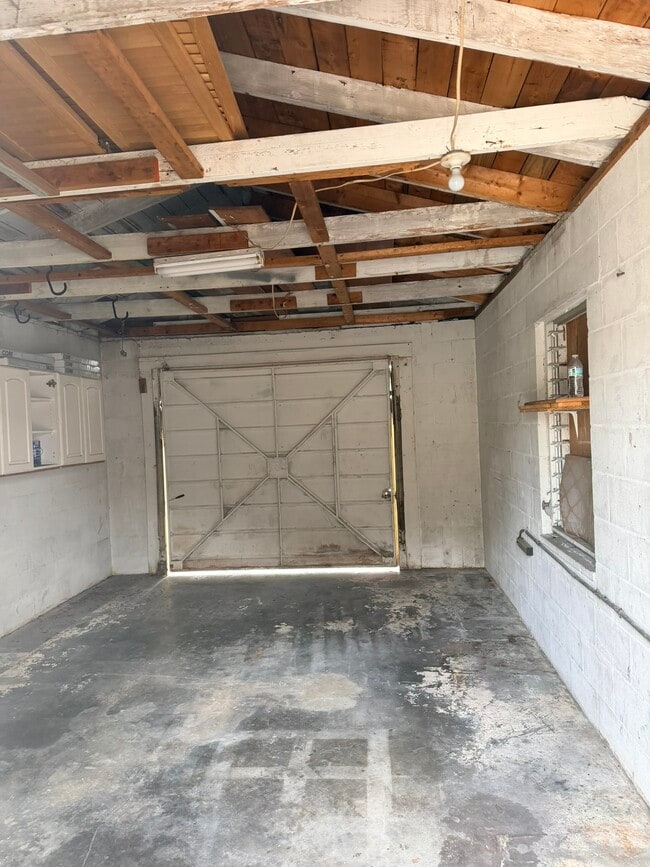 Photo - 2143 5th Ave N
