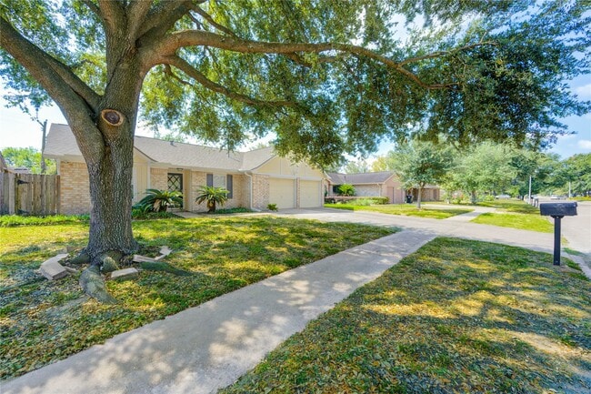 Photo - 5711 Weeping Willow Rd