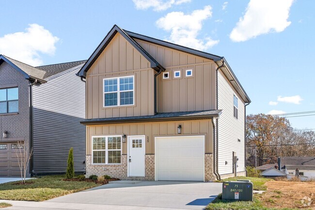 Building Photo - BRAND NEW - 3 Bedroom Pet Friendly Home Fo...