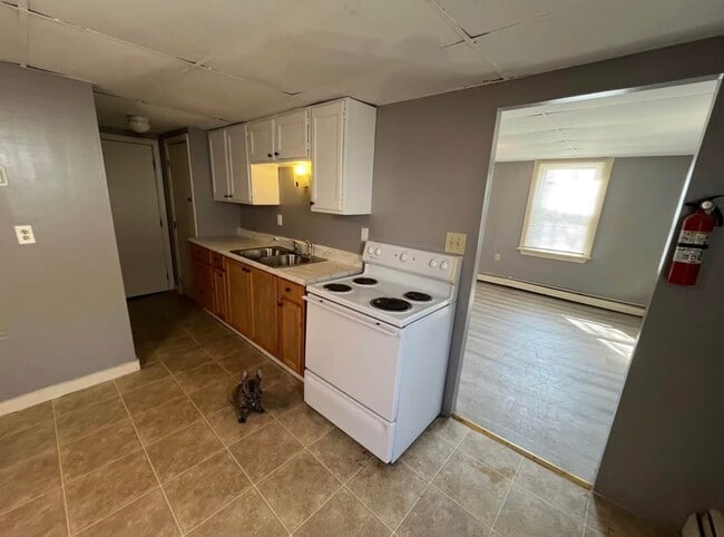 Photo - 14 Joy St Unit 2