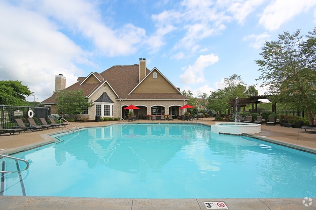 Manor Homes of Fox Crest