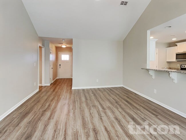 Photo - 201 Karis Drive