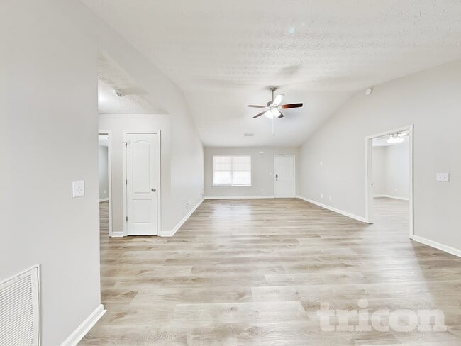 Photo - 60 Camden Pl